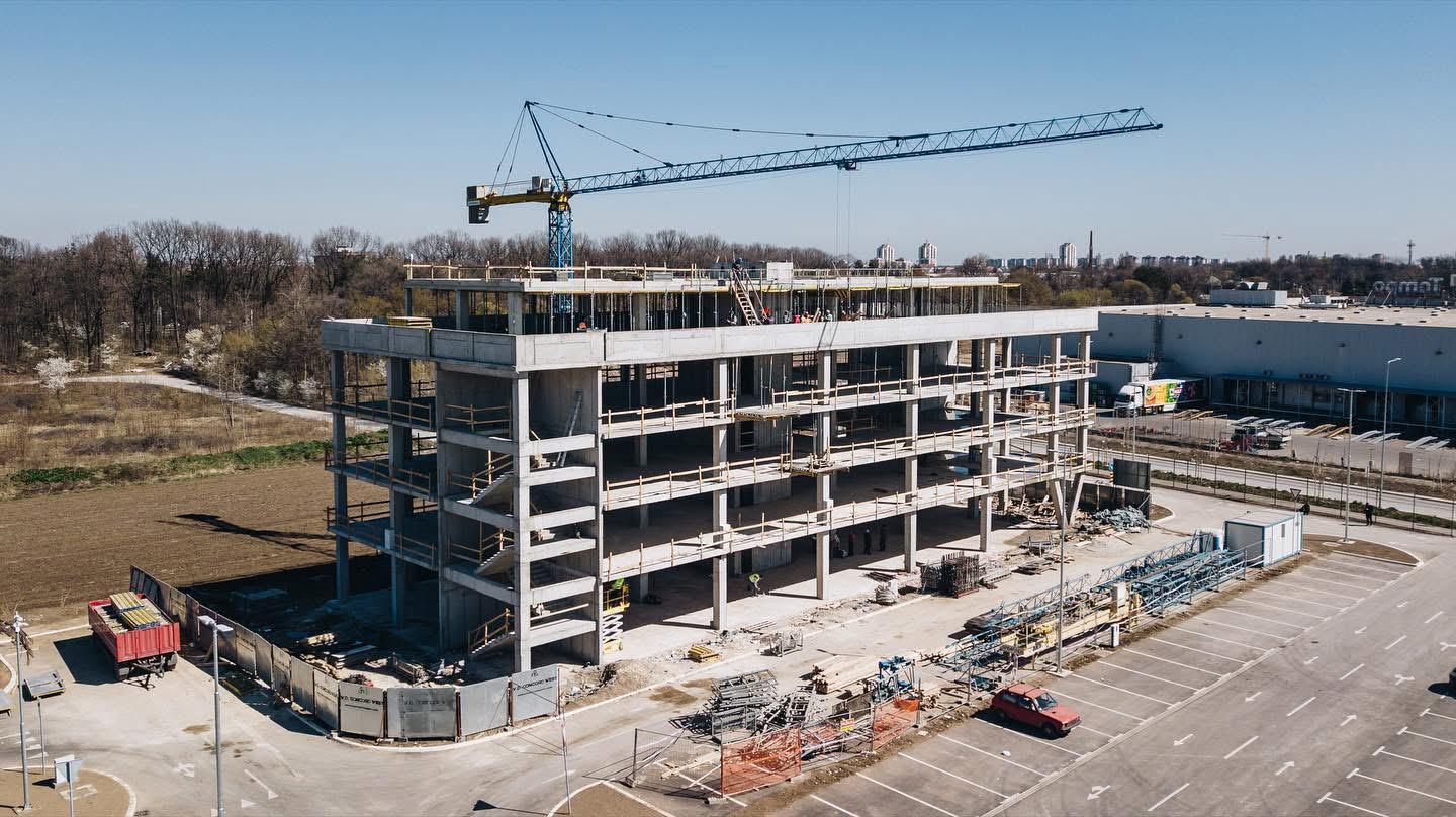 WhatsApp Image 2025-09-11 at 07.54.19_a48ee4f9.jpg