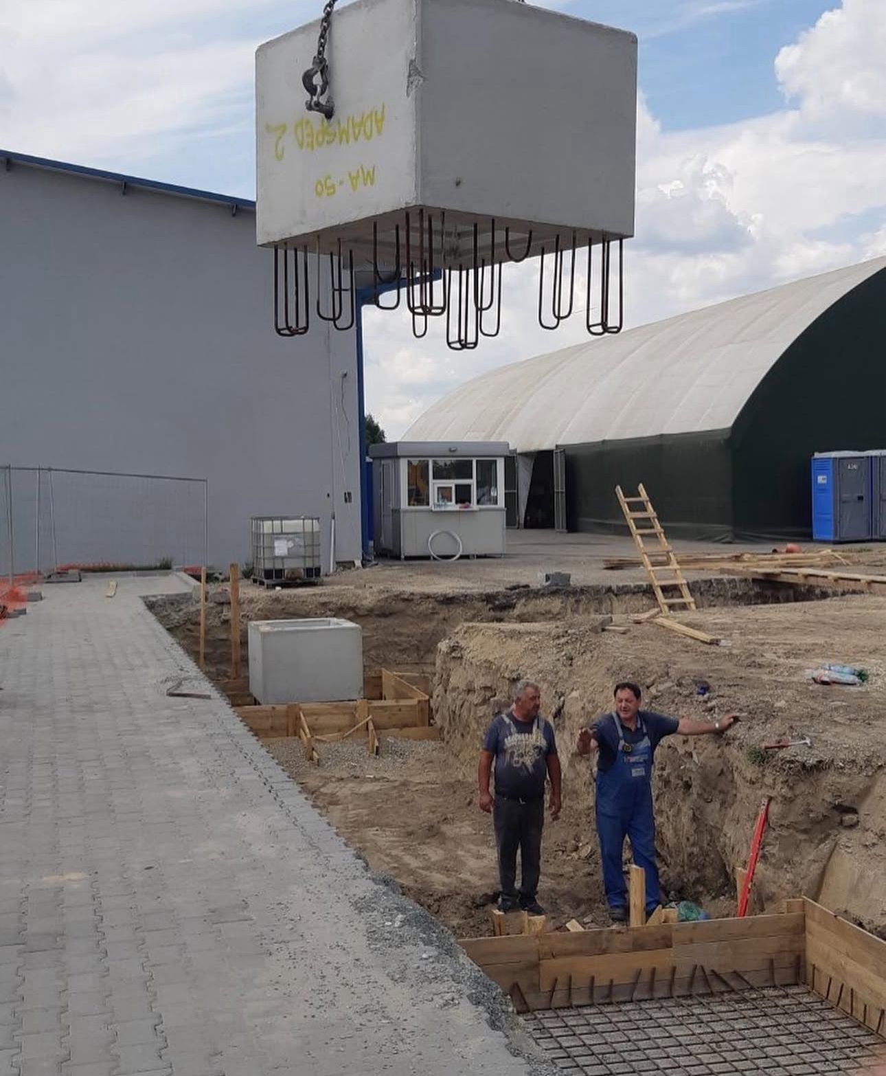 WhatsApp Image 2025-09-11 at 07.54.49_5076c15c.jpg