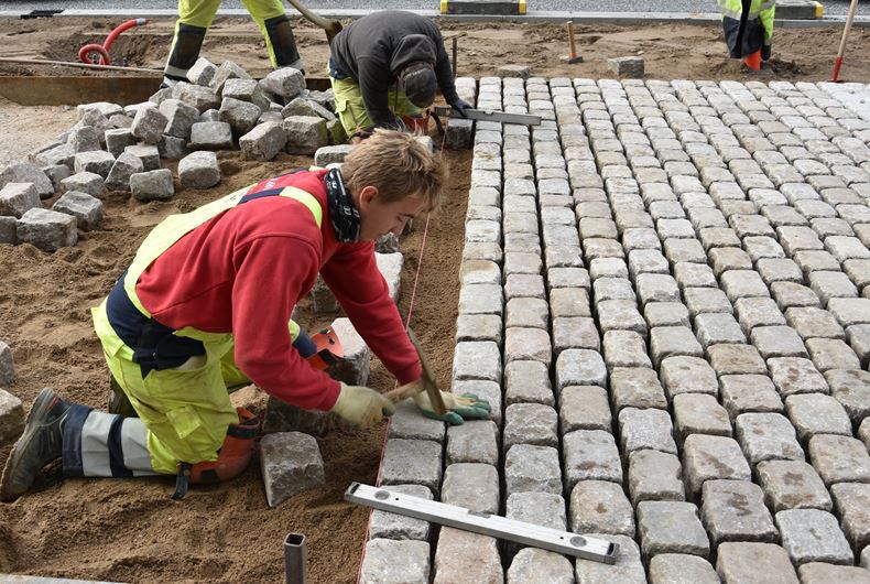 WhatsApp Image 2025-09-11 at 07.55.00_9f7e7785.jpg